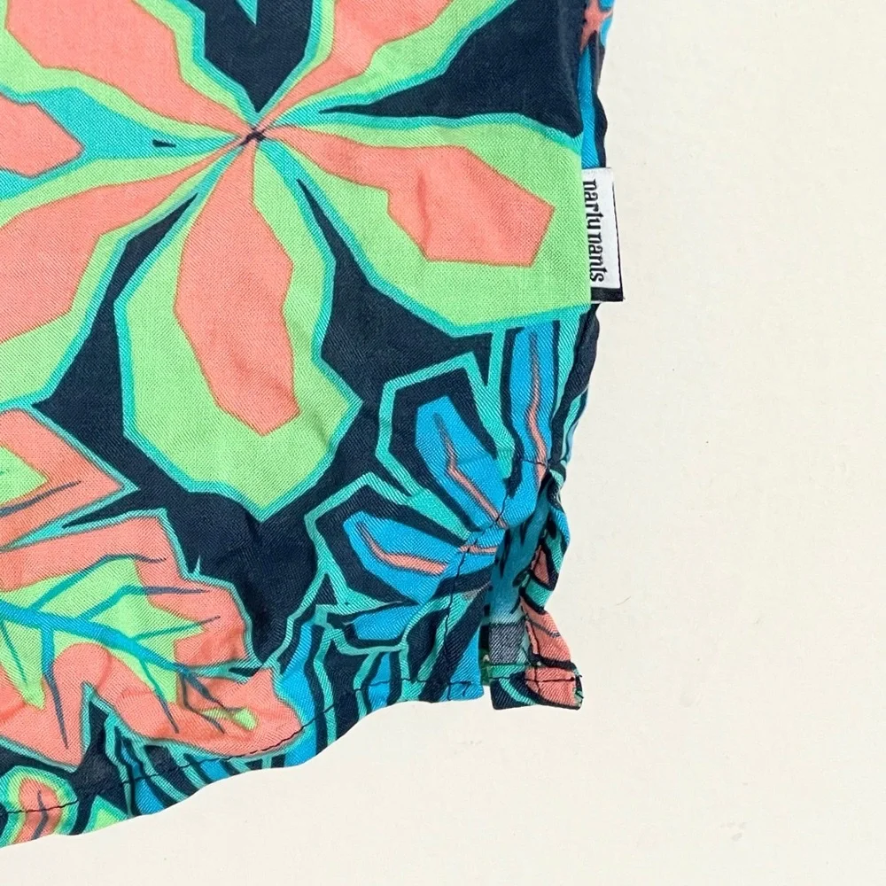Party Pants Neon Palm Leaf Tropical Hawaiian Button Down Shirt Men’s size Large